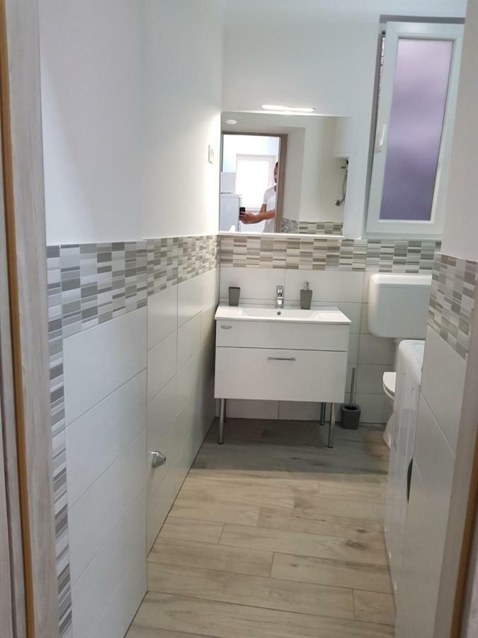 Apartment Mg *
